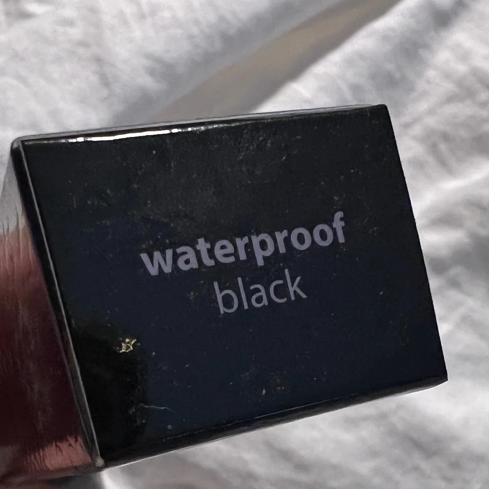 NIB Taste Lights, Camera, Splashes™ Waterproof Mascara Instant Eye Lift Black